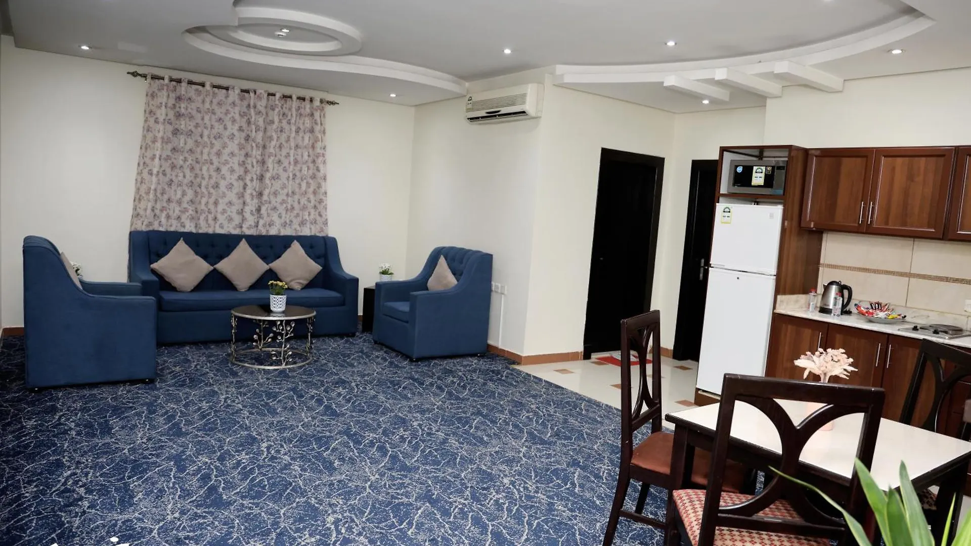 Merfal Hotel Apartments Al Taawan Riyadh 3*,